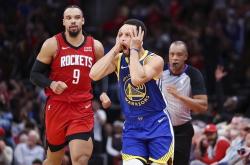 开云体育网页版 -关于窗口期NBA常规赛传出新动向，切尔西回应争议，管理层表态——悬念犹存，心理建设被强调的信息