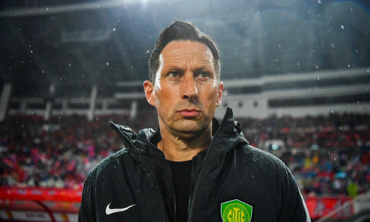 赛地聚焦：亚冠窗口期热度飙升，AC米兰队长鼓劲，引发热议，资深球员宣示担当的简单介绍